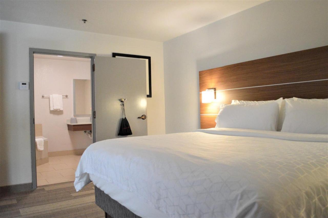 Holiday Inn Express & Suites Batesville By Ihg Εξωτερικό φωτογραφία