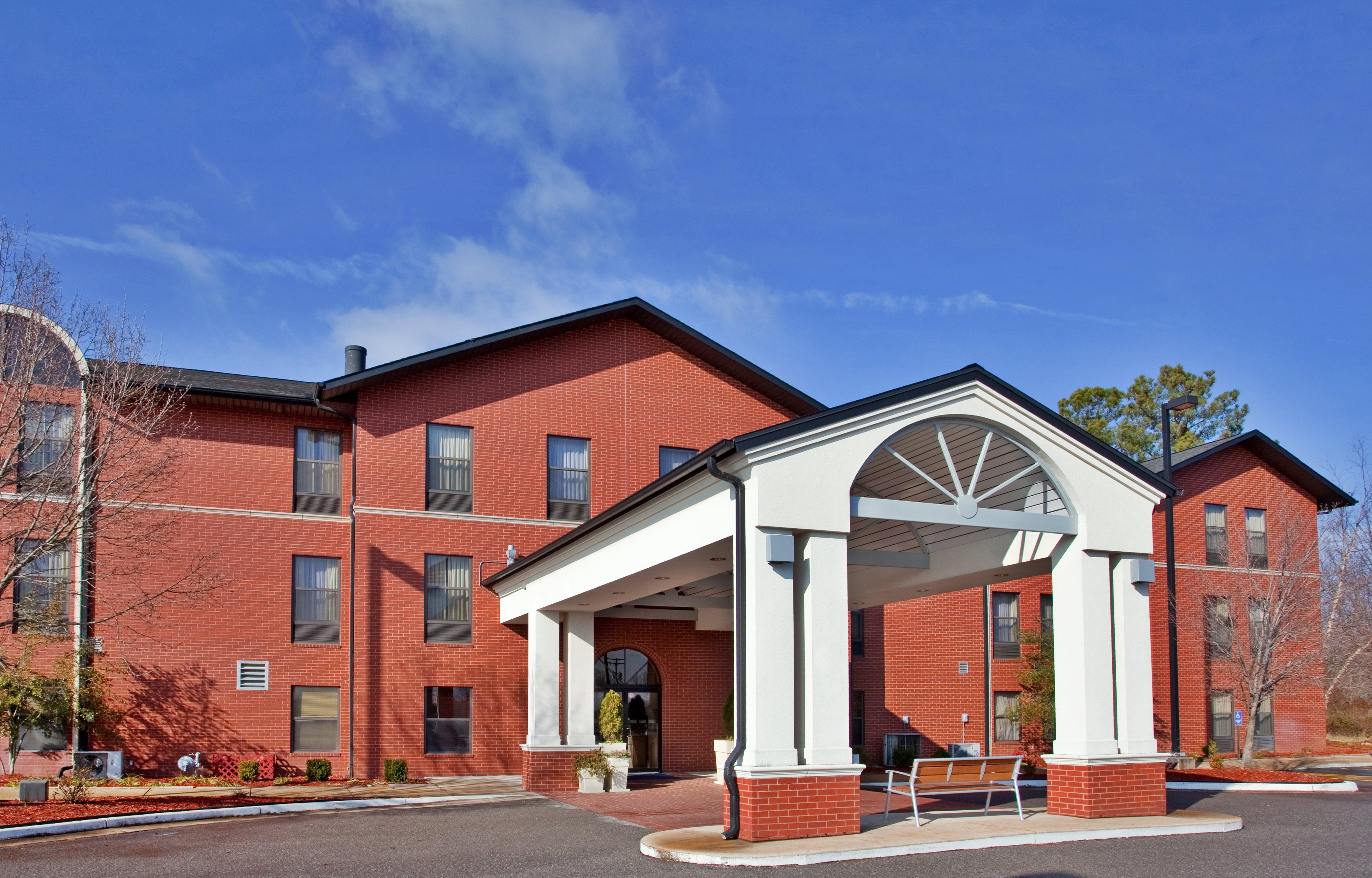 Holiday Inn Express & Suites Batesville By Ihg Εξωτερικό φωτογραφία